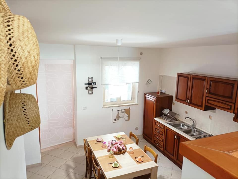 モーラ・ディ・バーリLa Casa Di Kikiアパートメント エクステリア 写真