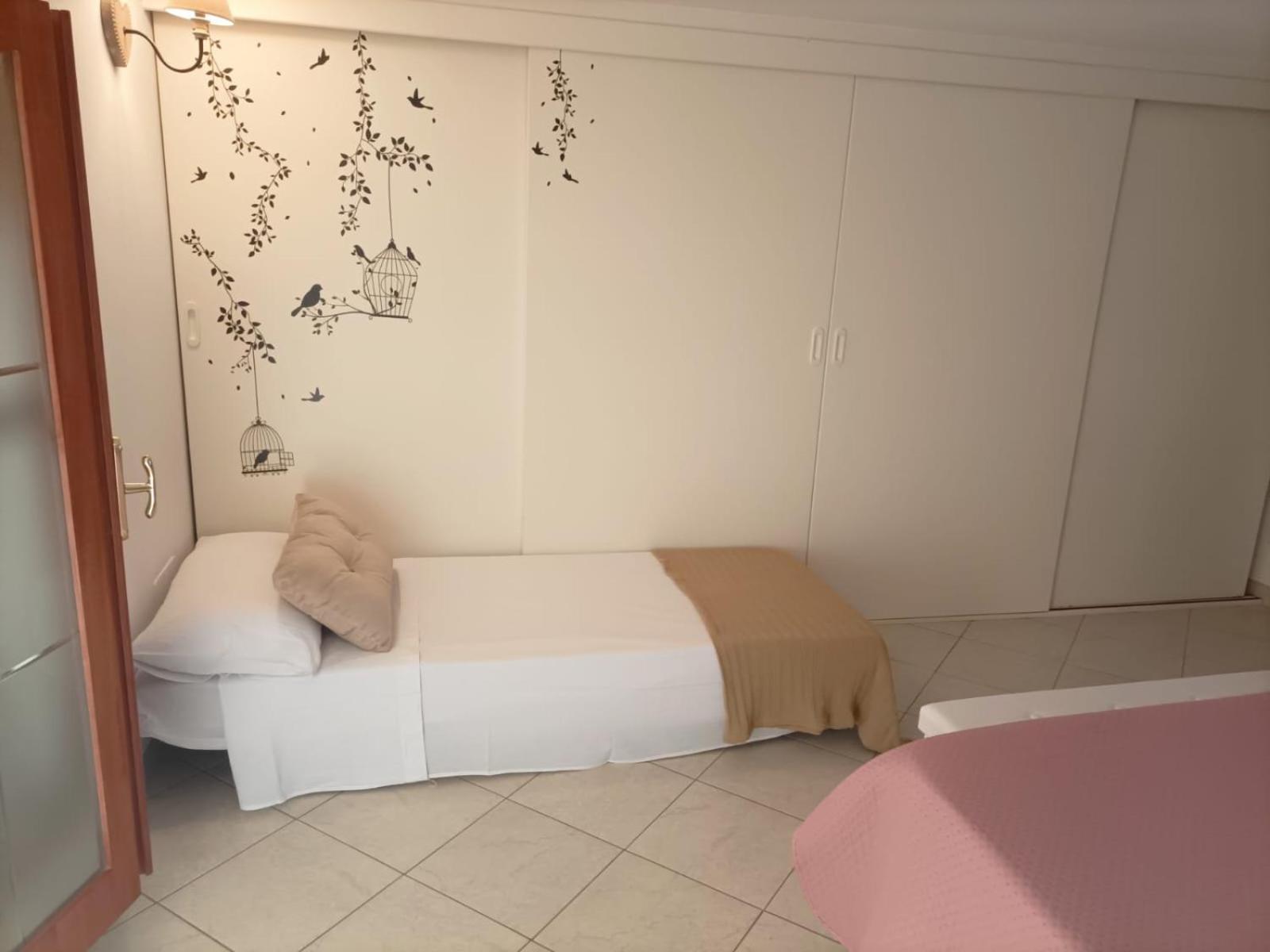 モーラ・ディ・バーリLa Casa Di Kikiアパートメント エクステリア 写真